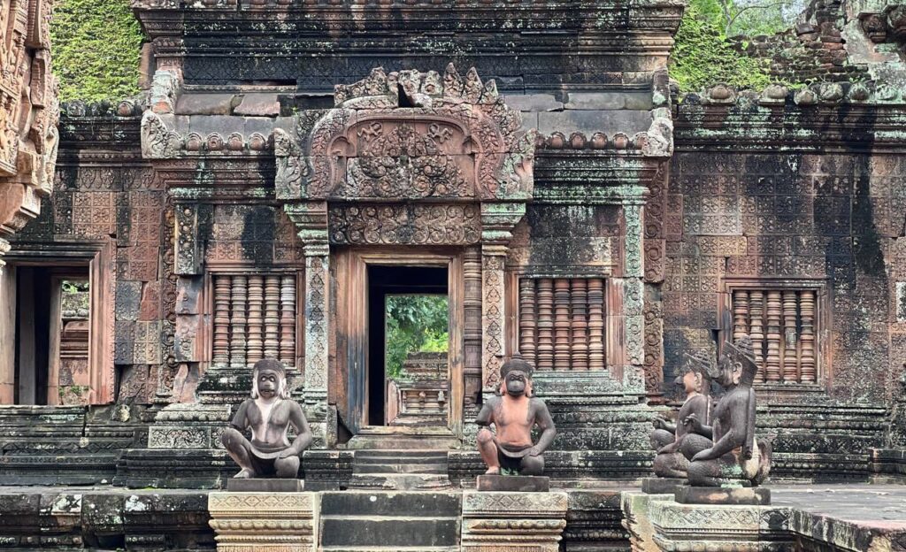 photo_2024-10-14_22-36-41